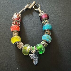 Willabee And Ward “Radiant Rainbow” Charm Bracelet Size 8”